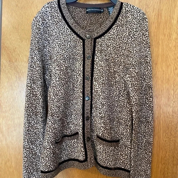 Animal Print Cardigan Cream and Brown Women’s Size S - Picture 1 of 8